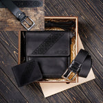 Подарунковий набір: сумка, гаманець, ремінь з ініціалами та вишивкою у коробці