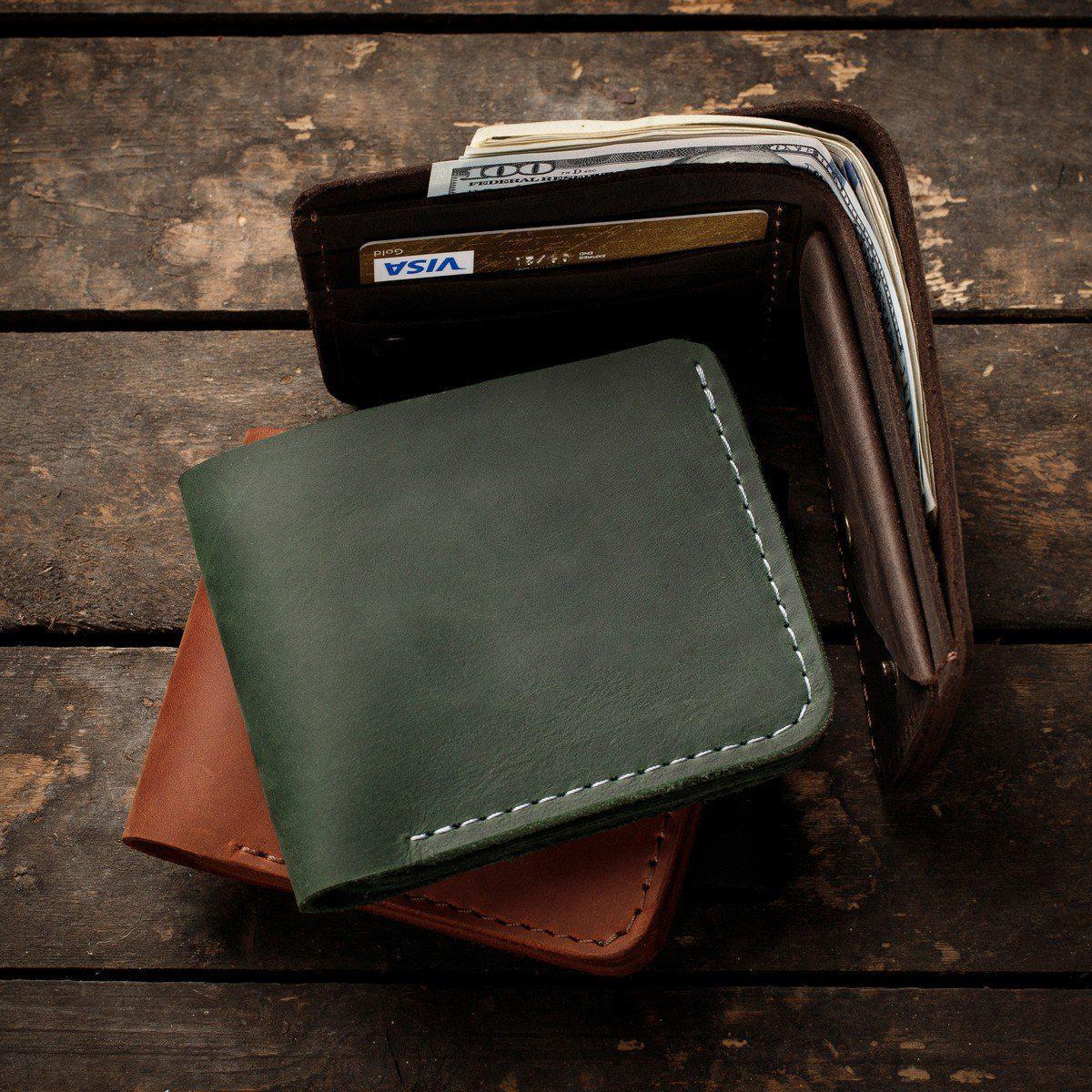 Іменний чоловічий шкіряний гаманець ручної роботи з гравіюванням "Вовк"-Wallet mini-Gravyar-Зелений-Без пакування-BL